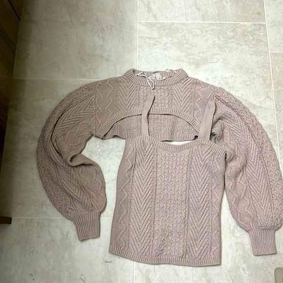 Two piece pink woollen set - Picture 3 of 3